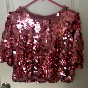 Ladies pink sequin top. Sz L